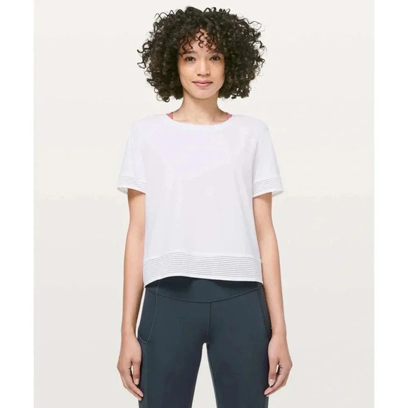 lululemon athletica Tops - 860 Lululemon Stripe in Stride Short Sleeve Tee Size 6